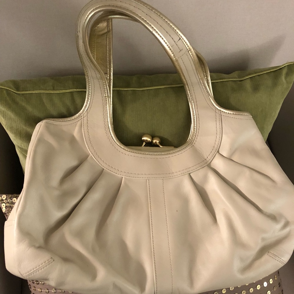 Coach off white leather and gold shoulder bag